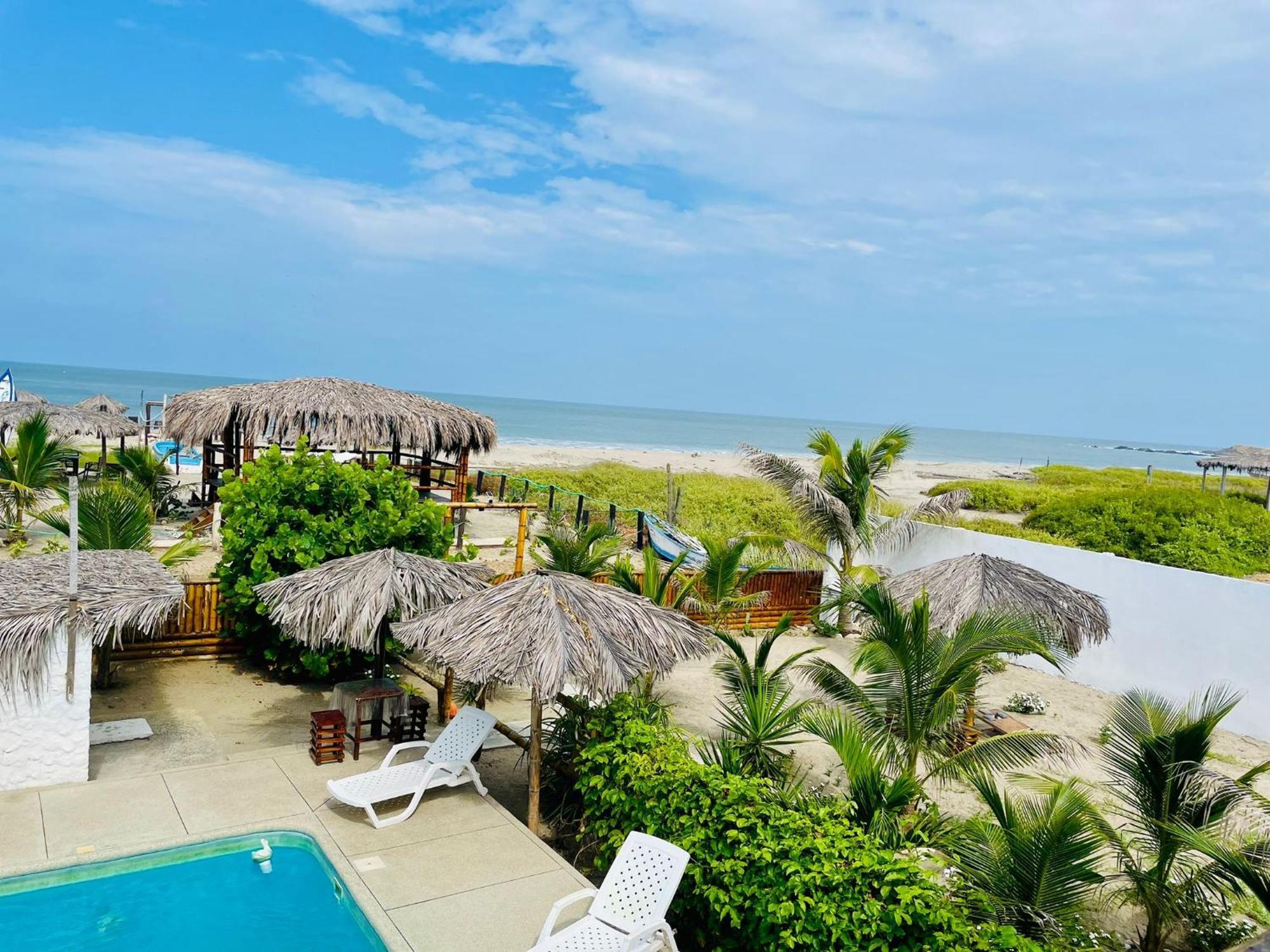 Un Dia Boutique Resort Playas Exterior photo