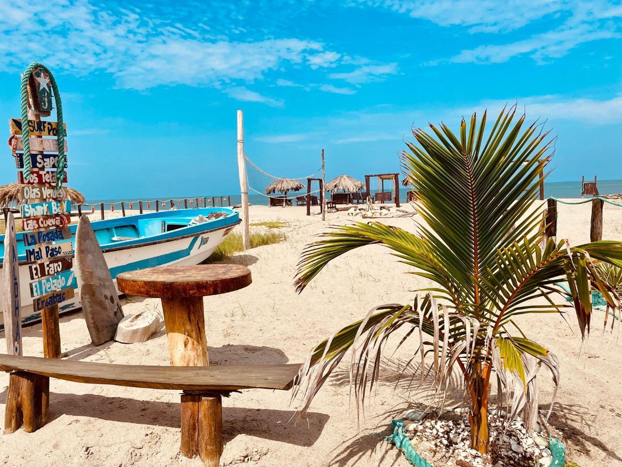 Un Dia Boutique Resort Playas Exterior photo