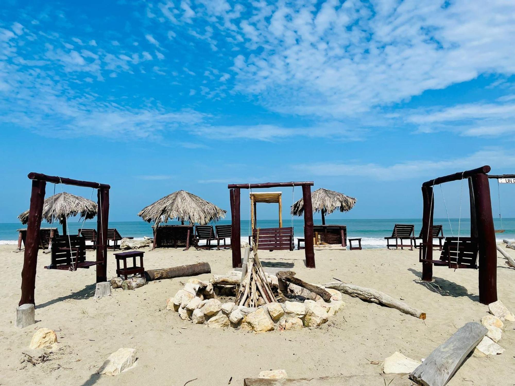 Un Dia Boutique Resort Playas Exterior photo